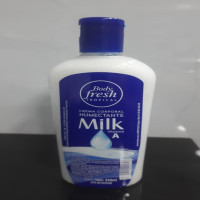 CREMA CORPORAL BODY FRESH MILK-240ML - Beauty&Fashion Center